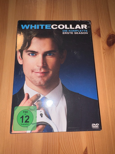 White collar die - white,